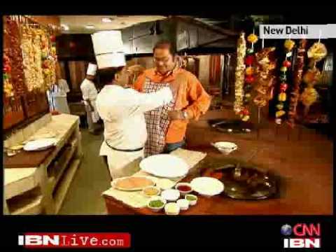 xgotfiveonitx - PART 1 OF 5: CNN-IBN's resident foodie Bikramjit Ray goes restaurant hunting.