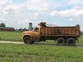 ultimate tug of war, 427 dumptruck versus 400 gmc ultimate tug of war, 427 dumptruck versus 400 gmc