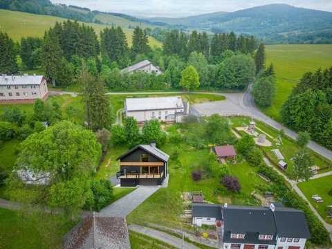 Video Prodej pozemku s výhledem na sjezdovku