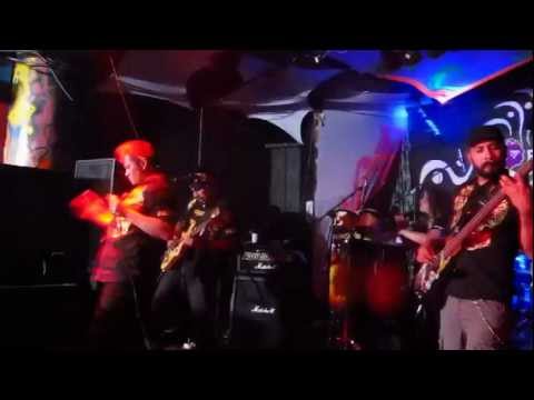 Barrio Calavera | Selva Poder | En vivo en Global Colapso