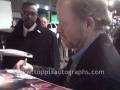 videos de Ron Howard - Signing Autographs at Frost/Nixon Premiere