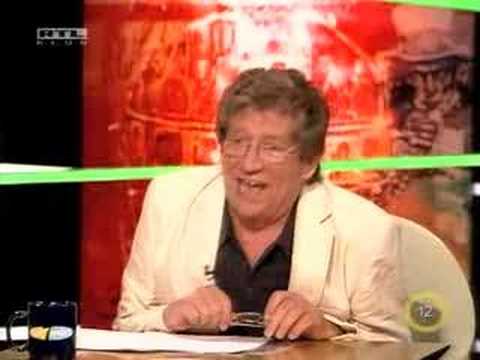 teddy - Kern, Bajor, és Gálvölgyi szereplésével. 2007.09.23. Minden jog az RTL KLUB csatornát illeti.