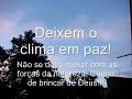 Vários aviões deixando rastro químico no céu de Campos Vários aviões deixando rastro químico no céu de Campos