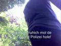 Alter Mann reagiert aggressiv