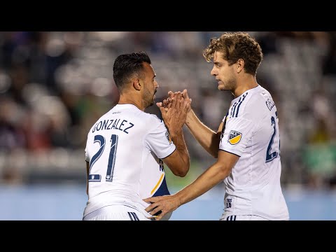 Video: GOAL: Giancarlo Gonzalez puts the LA Galaxy on the board with powerful header vs. Colorado Rapids