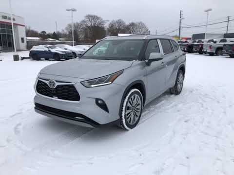 silver 2025 toyota highlander highlander hybrid platinum review brockville on 1000 islands toyota