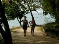 San_Ya_walking Krabi trail.AVI