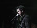 Alicastro en vivo en Kukaramakara Bogota canta Sin Querer Queriendo y Natalia Paris aparece en una parte de la canción dentro del público.