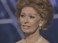 Roberto Benigni goes wild at the Oscars�