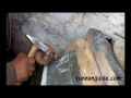 Yunnanguide Voyage au Yunnan Chine Graveur de Mantras, Mantra carving