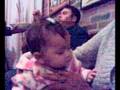 Isabella con su bisabuela