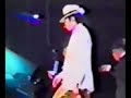 Michael Jackson Fell Down