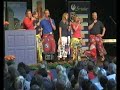 Trasa boppar Basket Case och Naken på Valhall, Skövde, 2008 vid välkomnandet av nollor till Högskolan i samma stad. Sexigt är bara... nåt som inte stämmer in. NÅN gör sitt första gig med gänget.