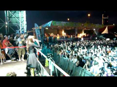 Steelfish ft Jenny Casparius pres Hot like fire @ Donauinselfest 2010 (MTV Stage) 
