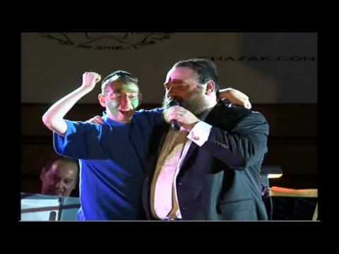 Shlomo Simcha at Chazak 14 Concert
