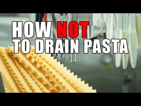 how to drain pasta