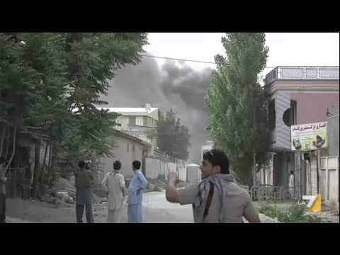 Afghanistan, attacco a Kabul: ancora grave la funzionaria italiana