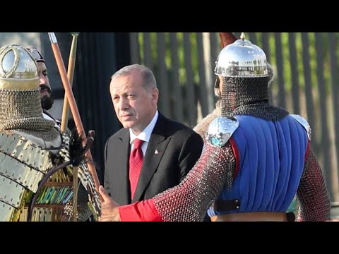 Trkei: Erdogan baut seine Macht weit aus