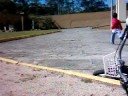Giani e o carrinho RC caseiro Giani e o carrinho RC caseiro