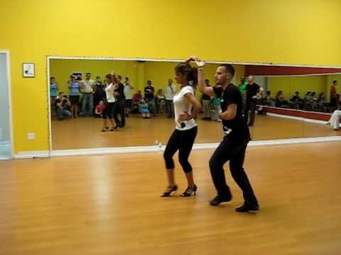 Tanja (La Alemana) and Jorge (Ataca) Cha-Cha Workshop
