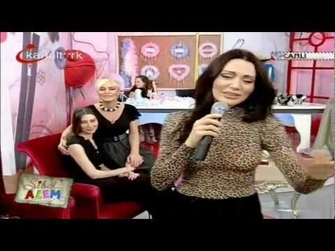 şenay akay