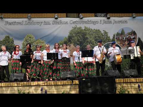 KGW "Cieślaneczki" z Ciesiel na Festiwalu Ludowym w Sędziszowie.
