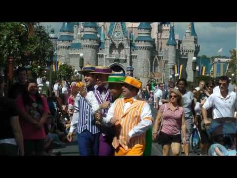 Main Street USA - Main Street, U.S.A. within Magic Kingdom, Walt Disney World 2012 (HD 1080p) — SKIP the LINES, with tips, apps and real tickets at http://www.undercovertouris...
