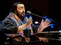 Pavarotti sings a glorious romanza from \"L\ Pavarotti sings a glorious romanza from \"L\