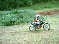 Ruy xT225 derrapando Ruy xT225 derrapando