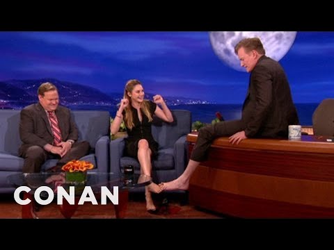 Feet - Shailene's toes are so prehensile, she's practically simian. More CONAN @ http://teamcoco.com/video Team Coco is the official YouTube channel of late night h...
