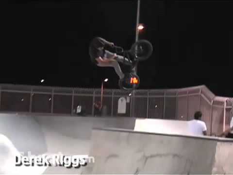 BMX BIKES TRICKS STUNTS CRASHES
