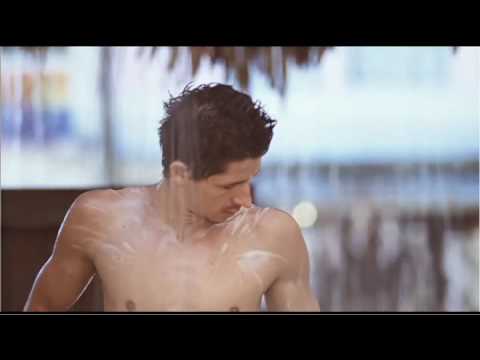 Pub TV Axe Hot Fever