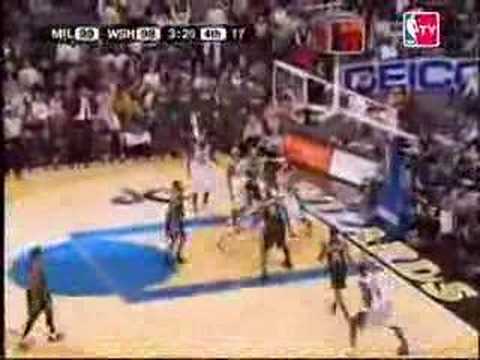 Washington Wizards VS Milwaukee Bucks 108-105 at the buzzer