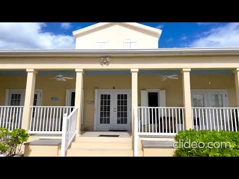 Home on the sea and cottage along the bluff