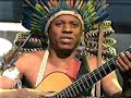 Cacique Robson Miguel- Hino Nacional em Guarani no J�
