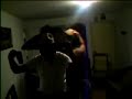 los muchachos bailando