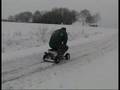 Bierkasten Kart im Schnee
