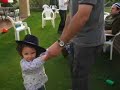 papá e hija bailando 2