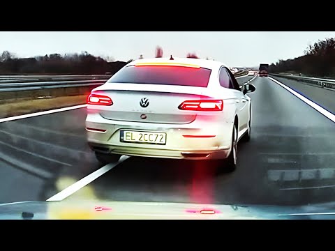 „Kara” za zbyt wolne wyprzedzanie ciężarówki.