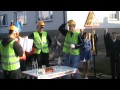 Roboty budowlane bramka weselna