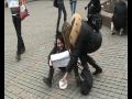 сходка фанатов Tokio Hotel в Украине (Одесса) . Это еще самая малая часть фанов в Украине =) =D фаны скреативничали, если кто-то хочет попасть на концерт токов, а у них нет денег, то мы хотим попасть сразу на Мальдивы...Поэтому, решили самым легким и быстрым способом заработать $ . Так что, помогаем люди! =D ахаха... In English: Meeting of fans Tokio Hotel in Ukraine (Odessa). It still the smallest part of fans in Ukraine =) =D fans have gone in the creative way: if someone wishes to get on concert Tokio Hotel, and they don't have money... That we wish to get at once to Maldives. Therefore, have solved most easy and fast way to earn $ =D аhaha...