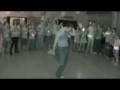 videos de Dave and Chris dance off