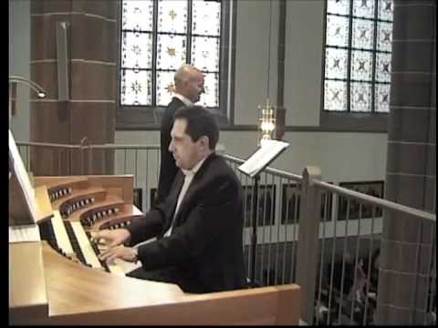 baritono - Roberto Lovera cantante lirico baritono canta il Panis Angelicus di César Franck all'organo il Maestro Antonio Maria Pergolizzi, Concerto di Arie Religiose n...