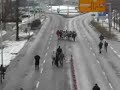 Nazis vs. Antifa - Eine Blockade wird ger�umt