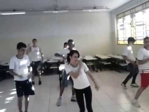 Lady gaga - Ensaio para gincana - LADY GAGA - Poker Face.