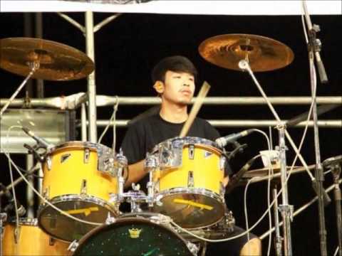 รถเก่า - Single ใหม่ล่าสุด จากศิลปินวงเฉย เอาใจชาวคลาสสิคกันหน่อย.