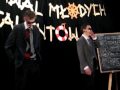 Kabaret Niepozorni w skeczu kabaretu Neonówka EURO 2012