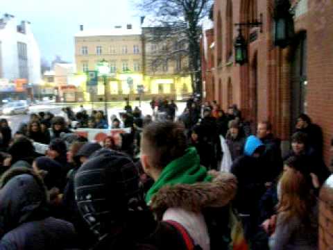 Nie dla ACta Tak było przy pierwszej manifestacji A jak będzie przy drugiej to się okażę