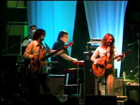 Abbey Road On The River - Preview of All You Need is Love, BritBeat, The Newbees, Kevin Ashba, Gavin Pring and Rachel Blanton's Classical Strings recreating the entire Love soundtrack...