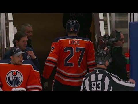 Video: Oilers' Lucic given a misconduct for roughing after going after Blues' Parayko